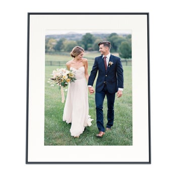 Aura Summit 15 in. Digital Wi-Fi Photo Frame with Mat