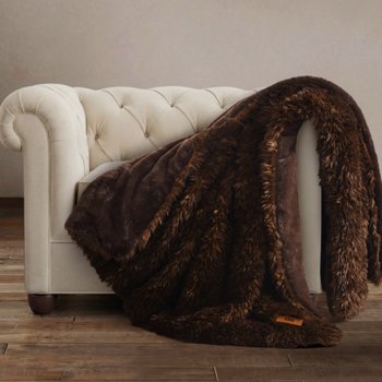 FRYE Arctic Luxe Faux Fur Throw