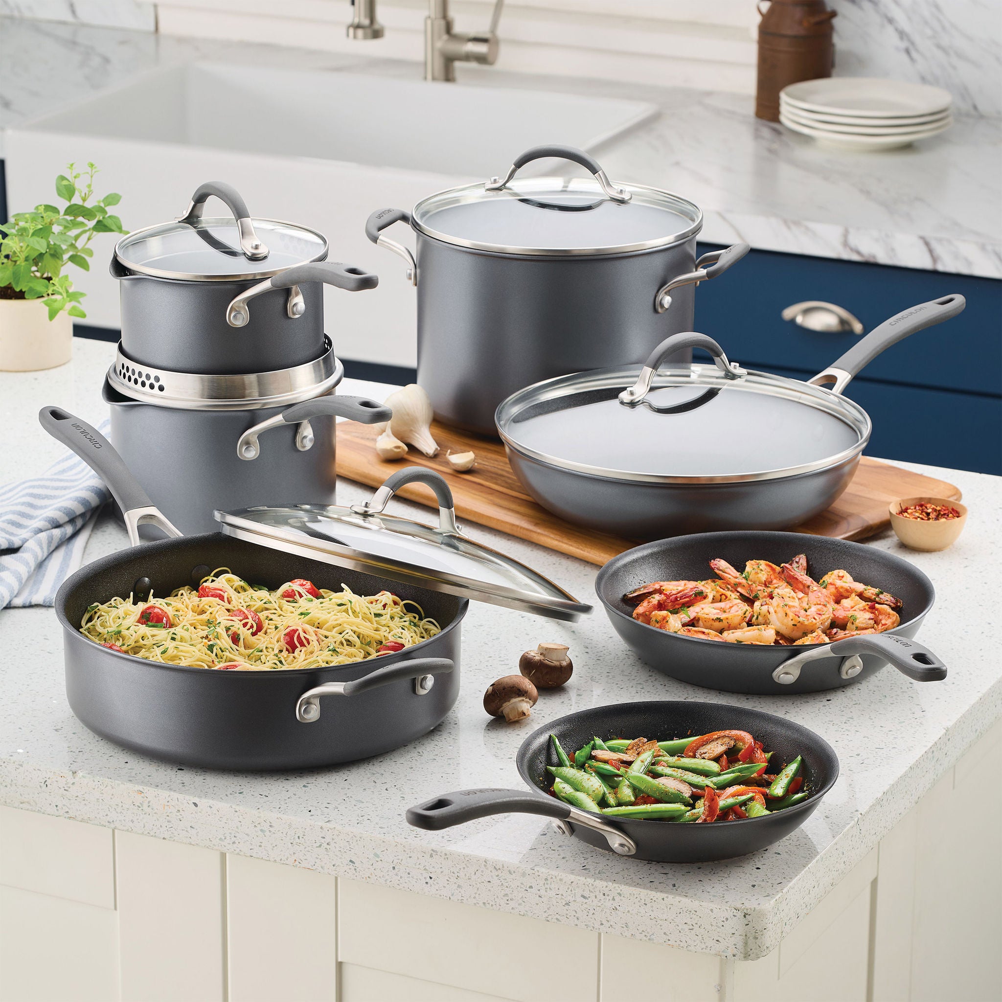 Circulon A1 Series with ScratchDefense Cookware Set, 12 Piece