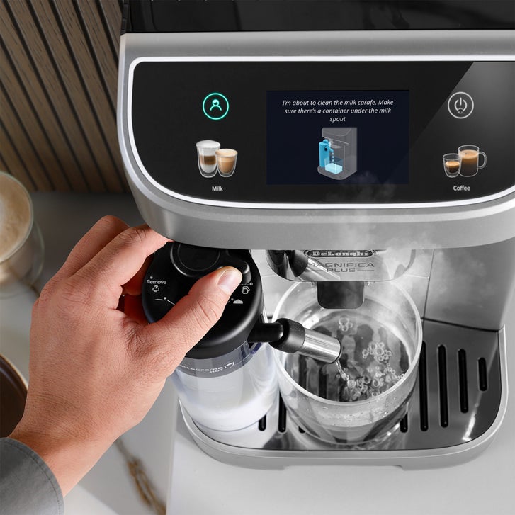 De'Longhi Magnifica Plus Fully Automatic Espresso Machine | Costco