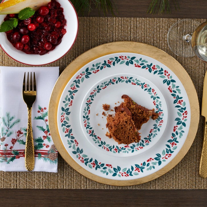 Corelle Winter Berries 20-piece Dinnerware Set | Costco