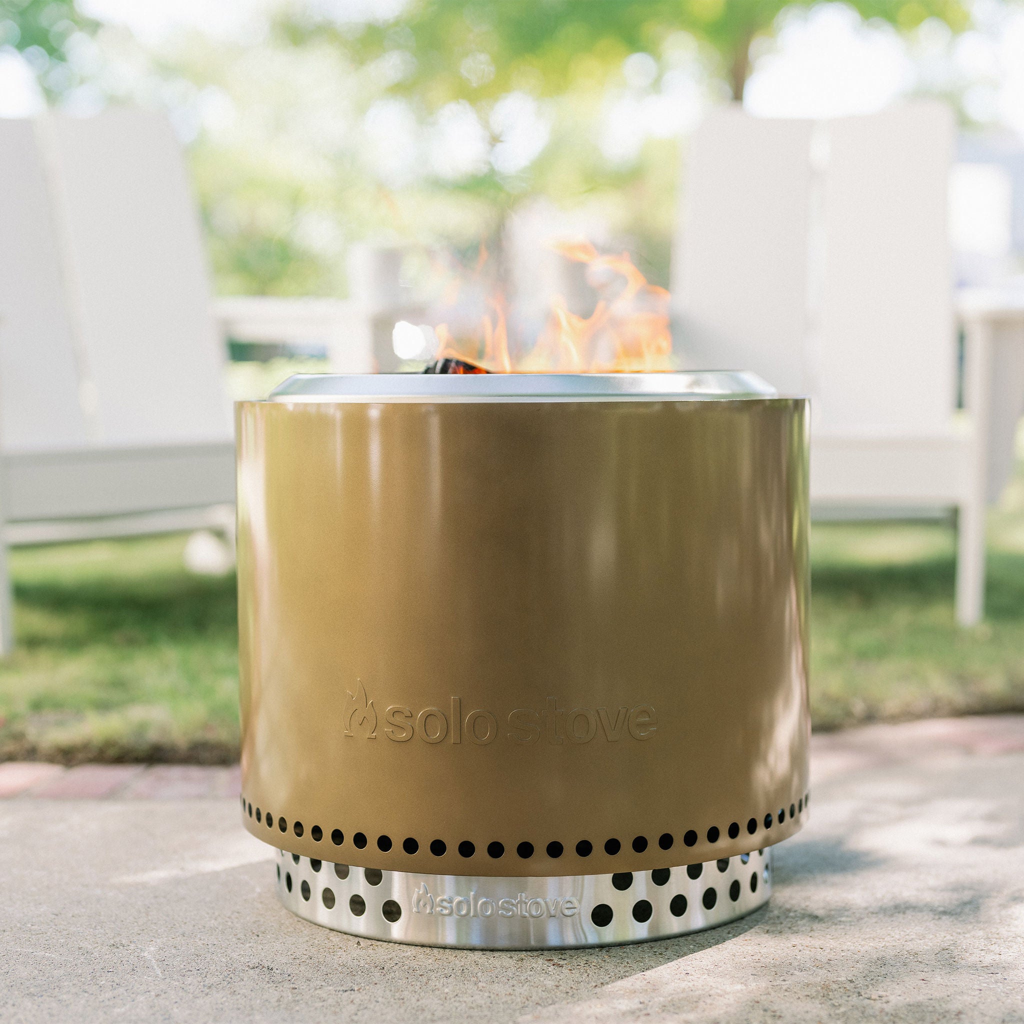 Solo Stove Bonfire 2.0 Metalic Bronze Wood Burning Fire Pit +