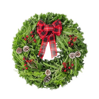 Premium Winter Garden Wreath – Traditional Theme - 71 cm (28 in.)