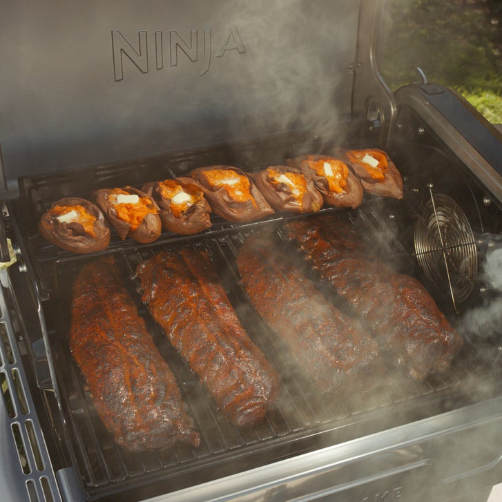 Ninja FlexFlame Outdoor 5-in-1 Cooking System with Grill Cover | Costco