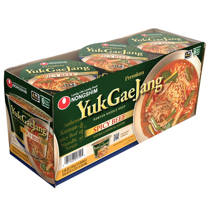 Nongshim Ramyun Noodle Soup, YukGaeJang, Spicy Beef, 3.56 oz, 6