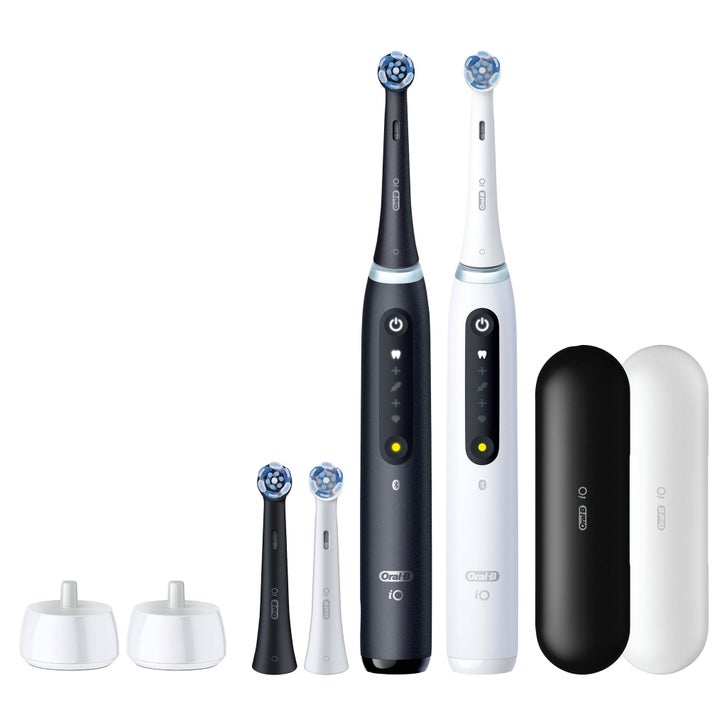 Oral-B iO Series 5 All-in-One Clean Rechargeable Electric