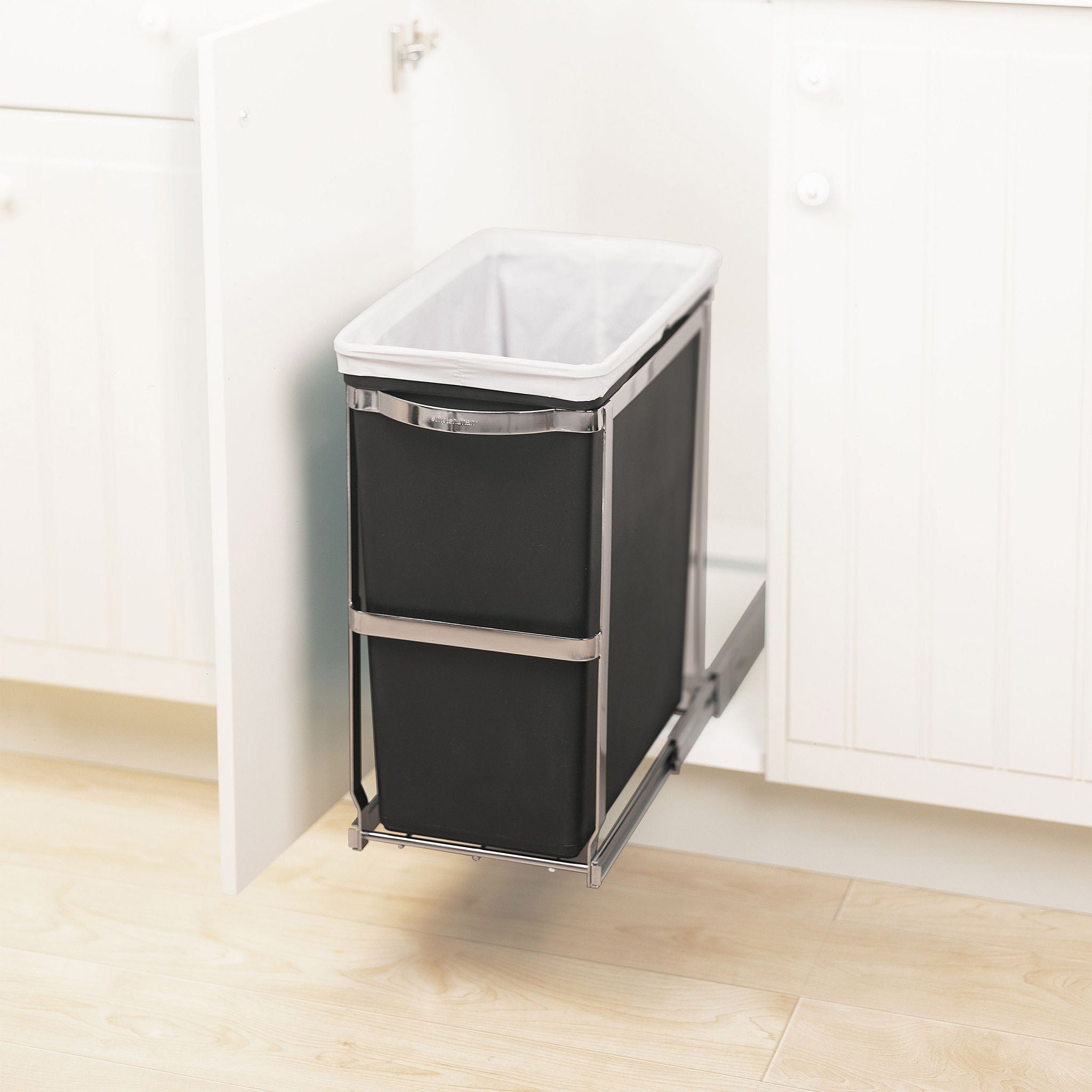 simplehuman 30L Under Counter Pull-out Can and 40-pack Custom-fit