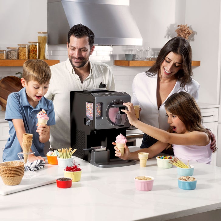 Gourmia 2 Quart Automatic Soft Serve Ice Cream and Frozen Drink
