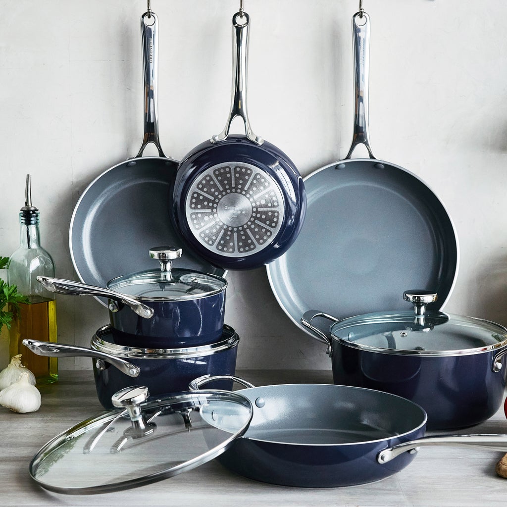 GreenPan Gusto 11-piece Cookware Set | Costco