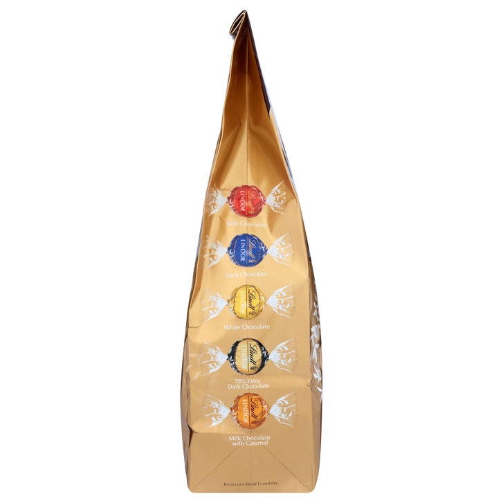 Lindt Lindor Chocolate Truffles, Assorted Flavors, 21.2 oz | Costco
