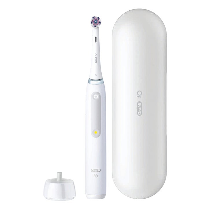 Oral-B iO Series 3 Perfect Clean & Whiten Rechargeable Electric