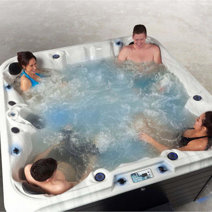Evolution by Strong Spas Oxford 121-jet, 7-person Acrylic Spa | Costco