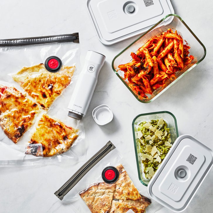ZWILLING Fresh and Save 32-piece Vacuum System | Costco