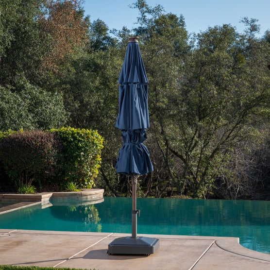11 ft solar led lighted patio umbrella w tilt adjustment Yaheetech 11FT w/Push Button & Crank, Tan The umbrella is equipped with a central light and 56 LED bulbs CLOUDFLY 9 ft. x 11