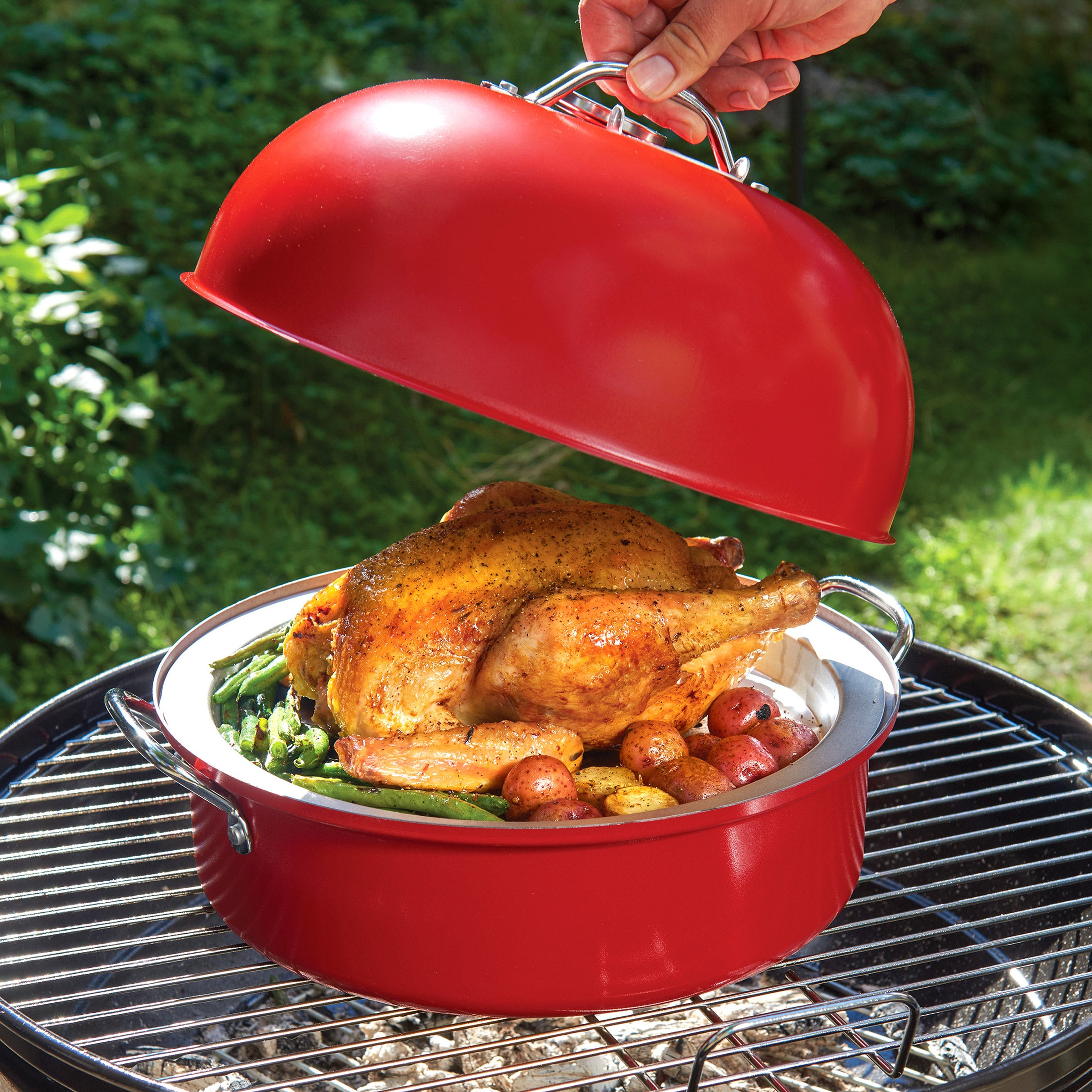 Nordic Ware Deluxe Kettle Smoker with 5 Woodchip Varieties