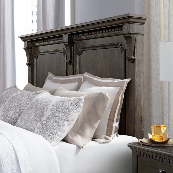 Wren 4-piece Queen Bedroom Set | Costco