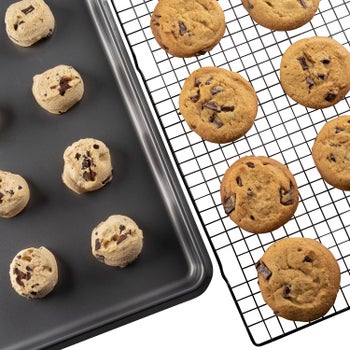 David's Cookies 90-piece Gourmet Chocolate Chunk Frozen Cookie Dough