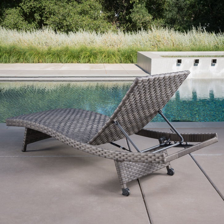 SunVilla Julia Woven Chaise Lounge 2-pack | Costco