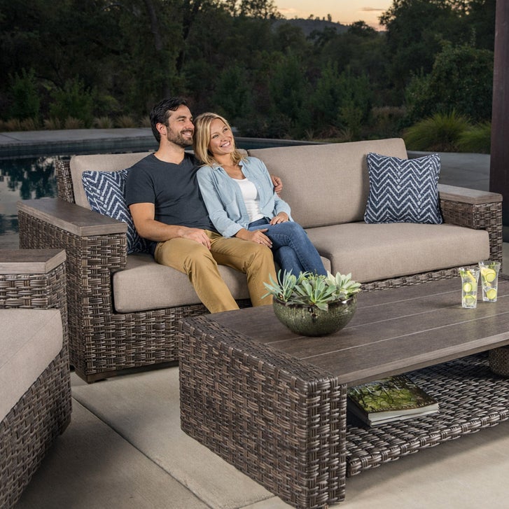 SunVilla Acadia XL 4-piece Outdoor Patio Seating Set | Costco